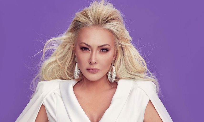 Şarkıcı Aylin Çoşkun'dan Kötü Haber! Koronavirüse Yakalandı
