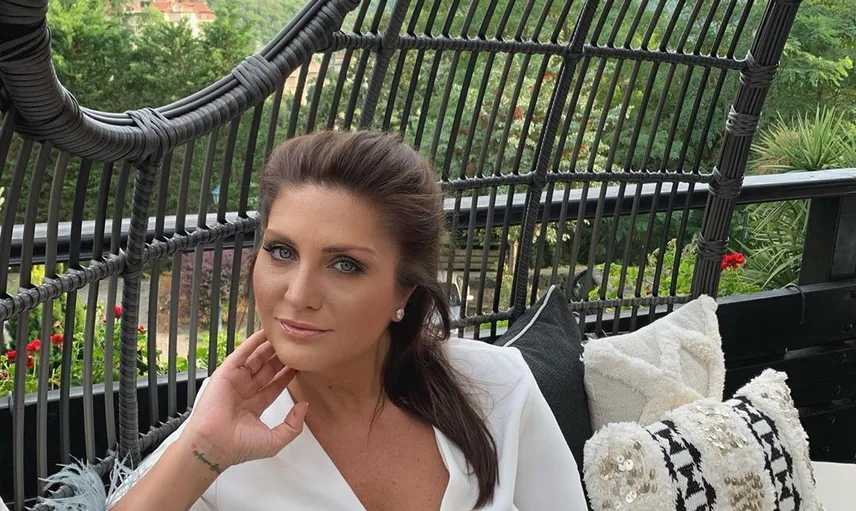 Sibel Can'dan Hülya Avşar ve İbrahim Tatlıses Paylaşımı