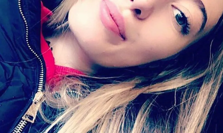 Yasmin Erbil Yaşça Büyük Sevgilisiyle Görüntülendi