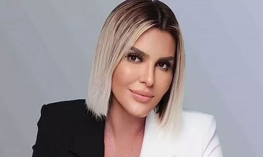 Selin Ciğerci’den delirtecek pozlar! Çırılçıplak kamera karşısına geçince takipçilerinin gözü gönlü açıldı