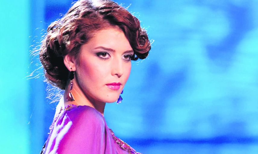 Bir Zamanların Ünlü Modeli Garson Oldu!