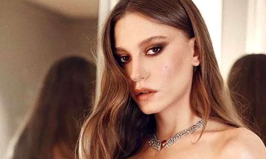 Serenay Sarıkaya Leoparlı Bikinisi İle Takipçilerini Büyüledi