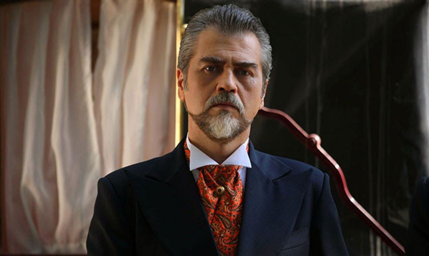 Serhat Tutumluer Kimdir? 