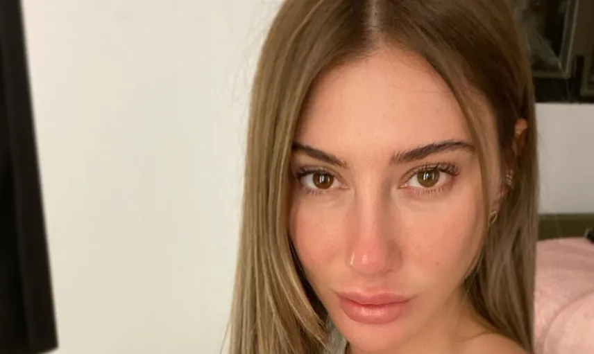 Şeyma Subaşı Direk Dansı Yaptığı Fotoğrafı Paylaştı