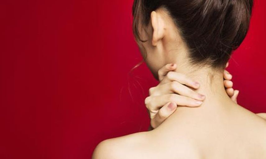 Japonya’da kız öğrencilerin saçını atkuyruğu yapması yasak! Nedeniyse şaka gibi