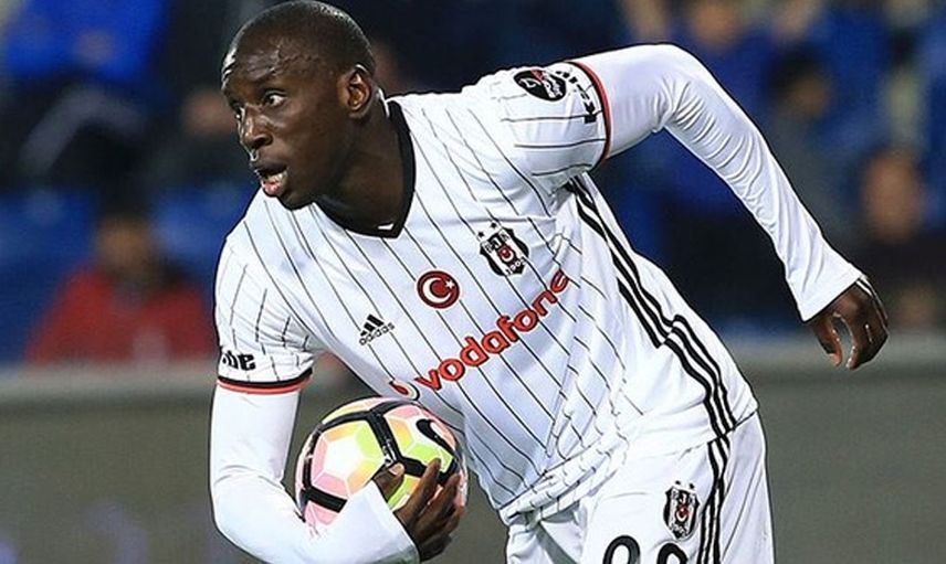 Süper Lig'in eski yıldızı Demba Ba, Beşiktaş'a yardımcı antrenör olarak geri dönüyor!