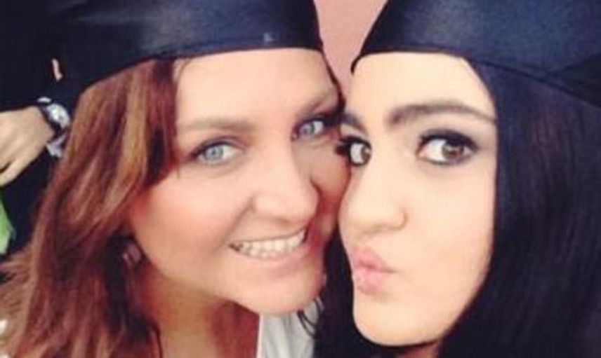 Sibel Can ve kızı Melisa