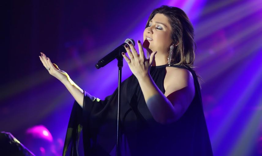 Objektiflere Yakalanan Sibel Can Görenleri Şoka Uğrattı!