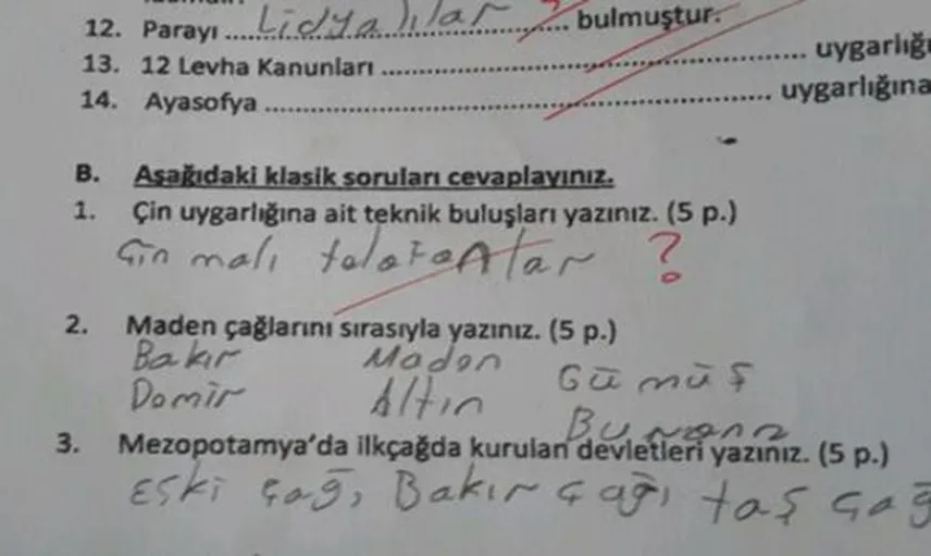 Sınav Sorularına Verilmiş En Komik Cevaplar 