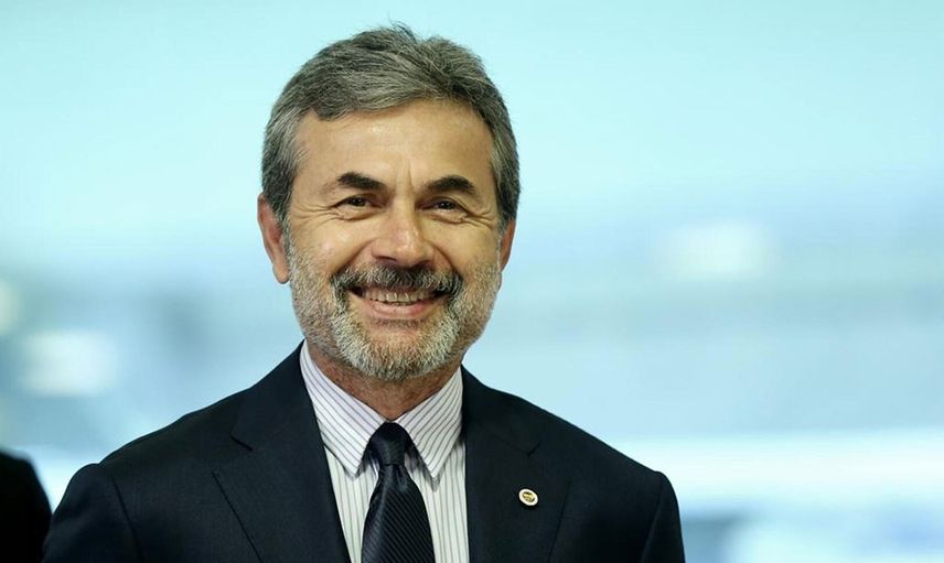 Son Dakika: Ünlü Futbol Yorumcusu Duyurdu Aykut Kocaman Fenerbahçe'ye mi Geliyor?