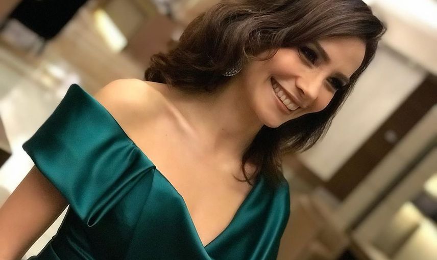 Songül Öden, Azra Akın’a Övgüler Yağdırdı