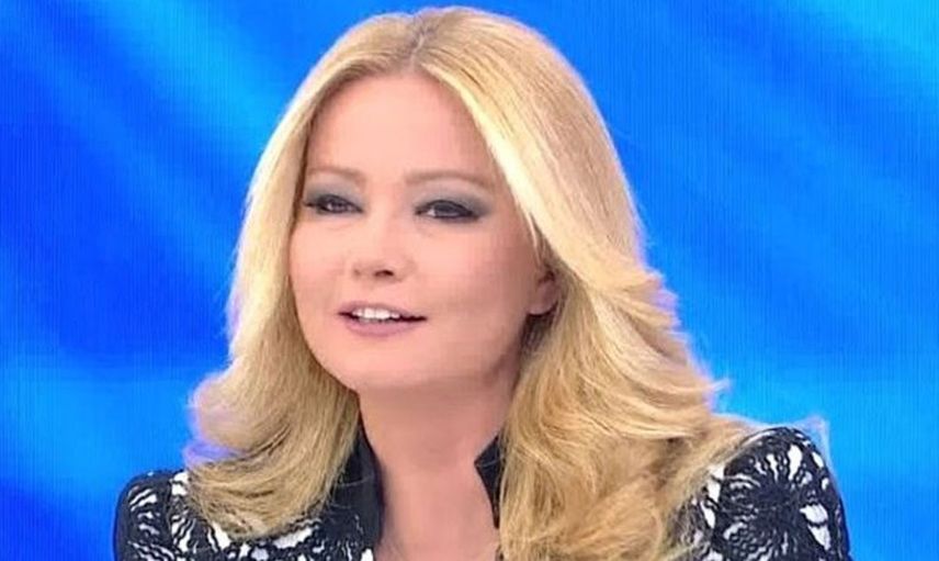 Ünlü akını olan Müge Anlı'nın düğününde zaman zaman gergin anlar yaşandı. Geniş güvenlik önlemleri ziyaretçileri bıktırdı