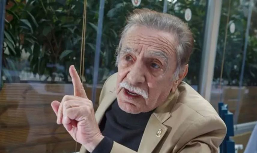 Aydemir Akbaş'tan sevenlerini üzen haber! İkinci kez kansere yakalandığını duyurdu