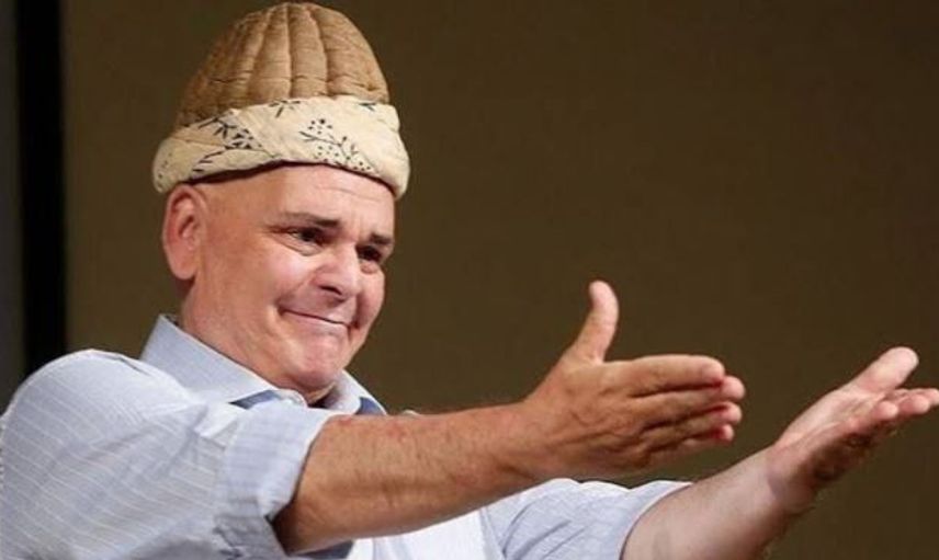 Rasim Öztekin, Abisini İki Ay Önce Kaybetmişti
