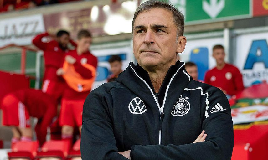 Stefan Kuntz Kimdir?