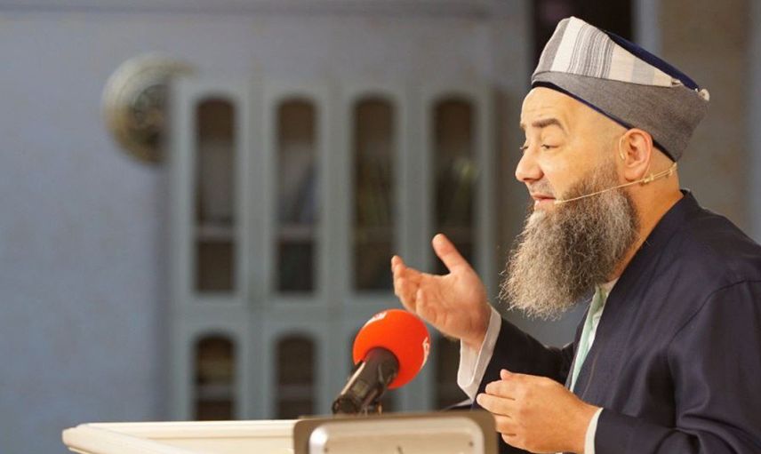 Cübbeli Ahmet’in hastalığı ne? Üzen haberi canlı yayında paylaştı