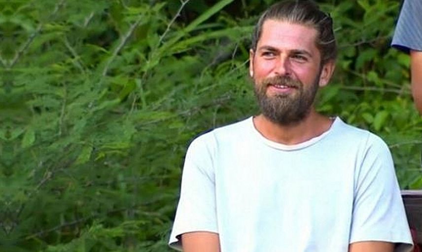 Survivor Mert’in sevgilisi Makbule Şakalakoğlu iç çamaşırlı pozuyla sosyal medyayı salladı