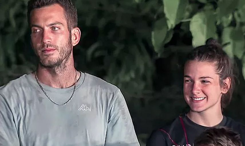 Survivor yarışmacılarından skandal görüntüler! Nisa Bölükbaşı sevgilisi Ogeday Girişken kucak kucağa yakalandı ‘Bu ülke daha neler görecek’