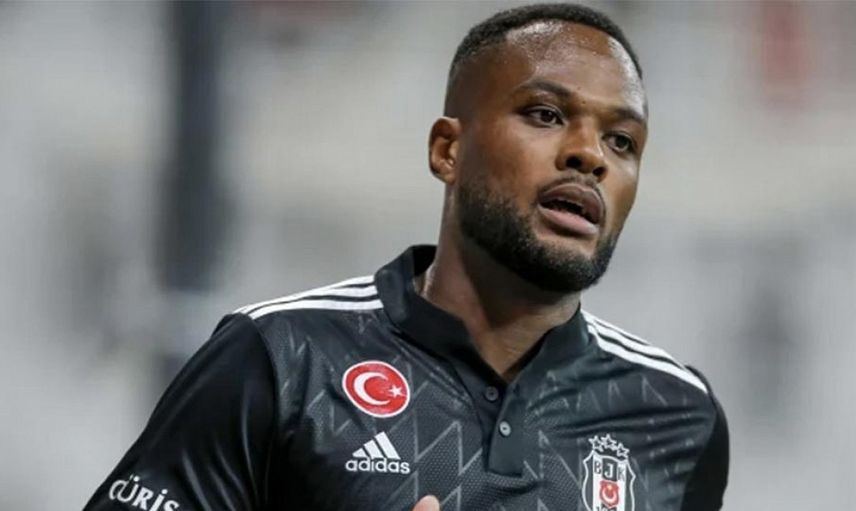 Lyon, Cyle Larin'i Transfer Etmek İstiyor!