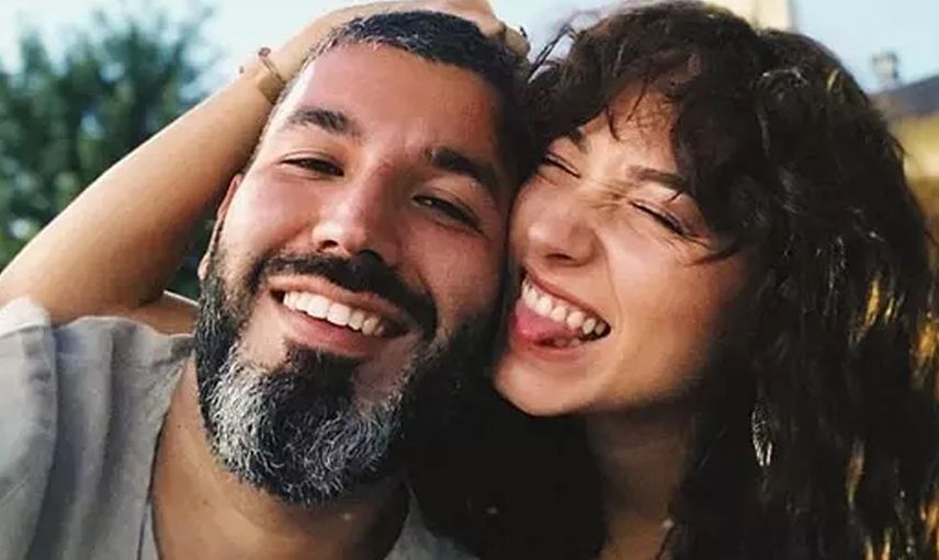 Zeynep Bastık eski kocası ve yeni sevgilisiyle birlikte eğlenirken görüntülendi: Biz aştık bunları!