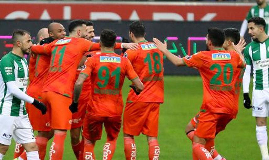 Galatasaray'da Domenec Torrent İçin Kritik Karar!