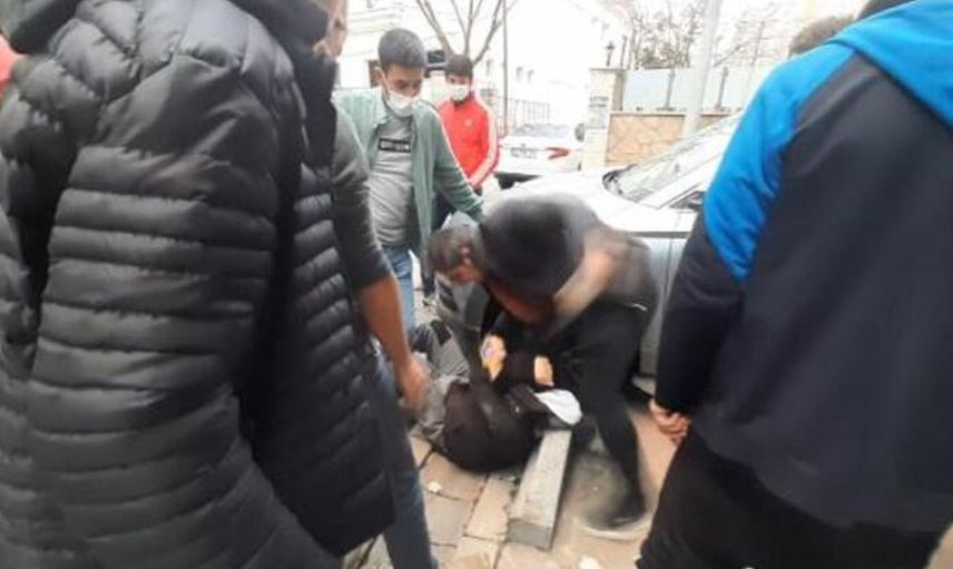 Esenyurt’ta Çirkin Olay! Tacizciyi Mahalleli Durdurdu