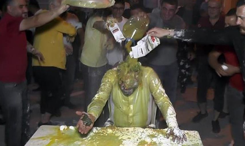 Amasya’da damat eğlencesinde yumurtalı saldırı