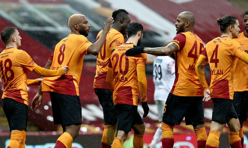 Galatasaray'da Koronavirüs Krizi!