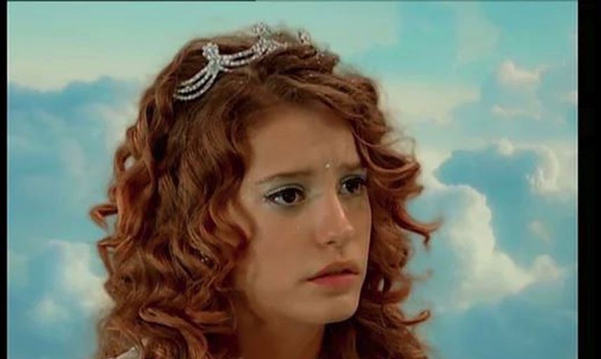 Serenay Sarıkaya Peri Masalı