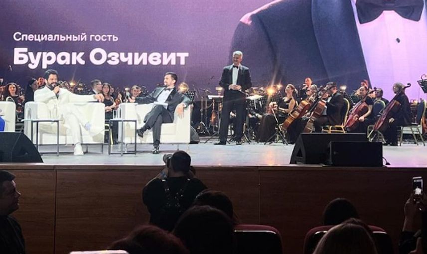 Burak Özçivit Rusya'yı fethetti! Öyle bir karşıladılar ki... Şaşkına döndü!