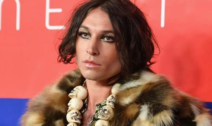 Dünyaca ünlü oyuncu önce hırsızlıkla gündeme geldi şimdi de kendisini Mesih ilan etti