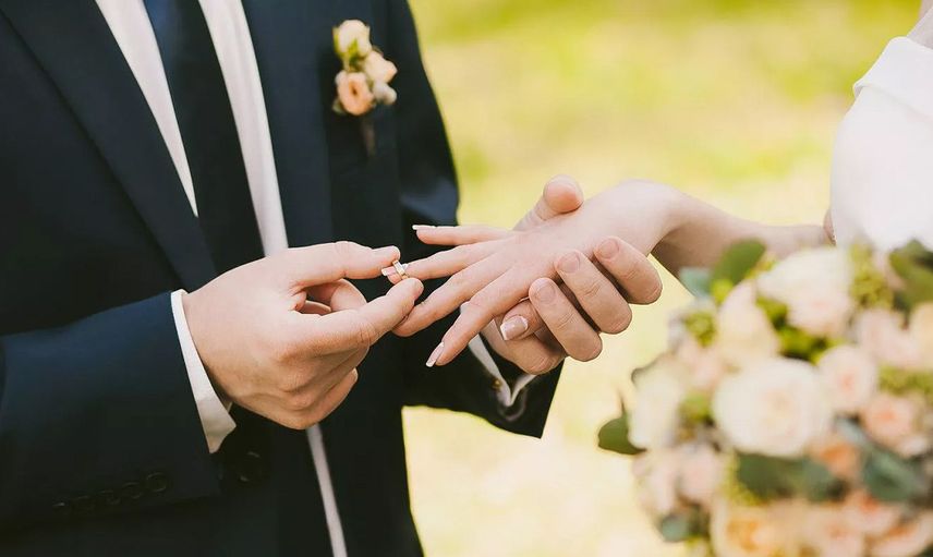 Kayınvalide düğün gecesi yaptıklarıyla utandırdı