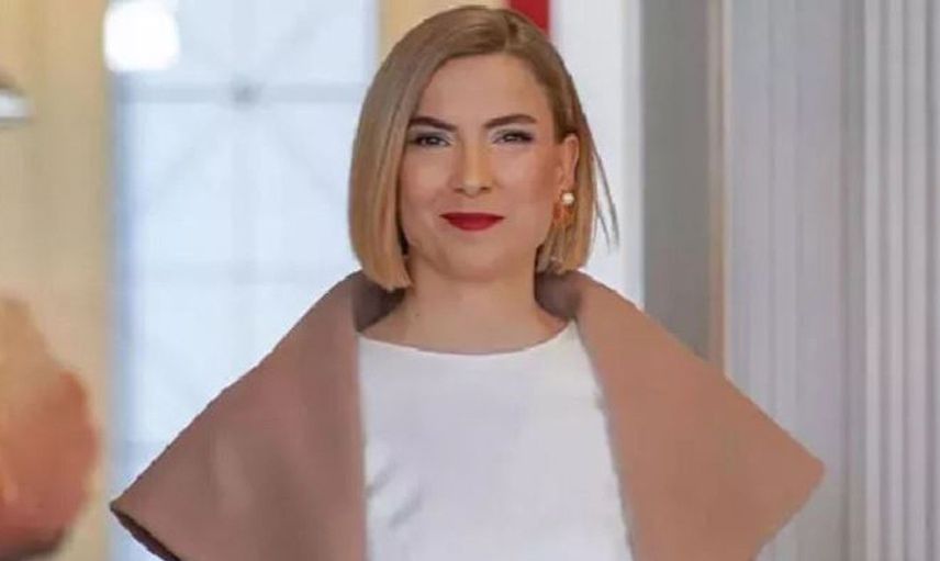 Yasak Elma'nın Handan'ı Şebnem Dönmez annesini kaybettiğini duyurdu