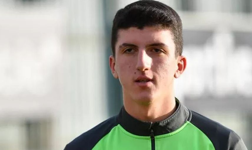 Taha Altıkardeş Kimdir?