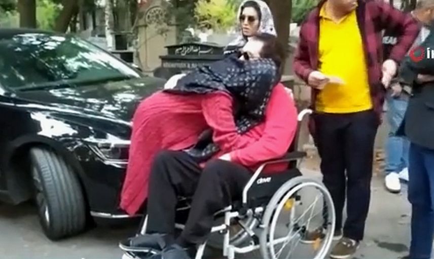 Tatlıses ailesi ölüm haberiyle yıkıldı! Derya Tuna İbrahim Tatlıses'e sarılarak ağladı
