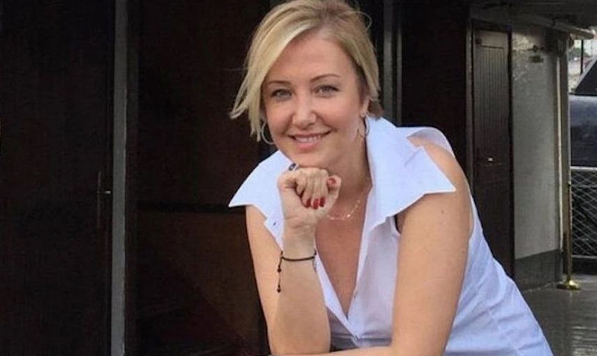 Berna Laçin'den korkutan haber! Apar topar hastaneye kaldırıldı: Yürümesi dahi yasaklandı!