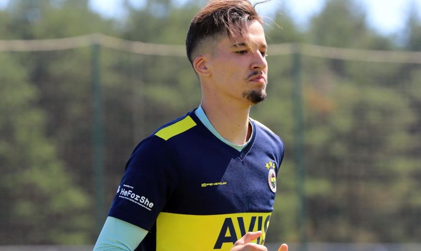 Altay Bayındır Tottenham Hotspur Yolcusu!