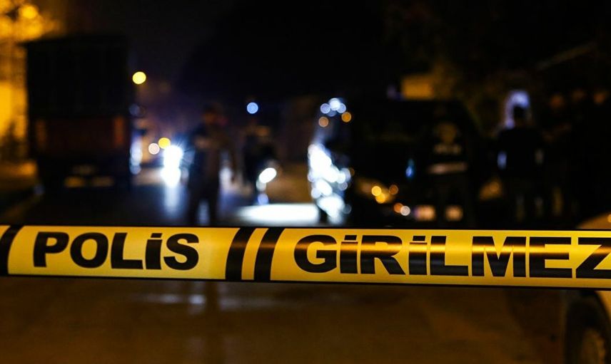 Kanlar içinde buldu
