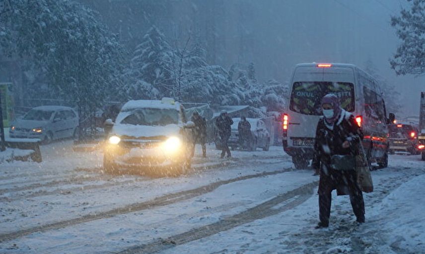 Trabzon'da Kar Engeli: Okullara 1 Gün Ara Verildi!