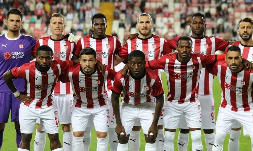Trabzonspor Sivasspor'dan Uğur Çiftçi'yi Transfer Etmek İstiyor!