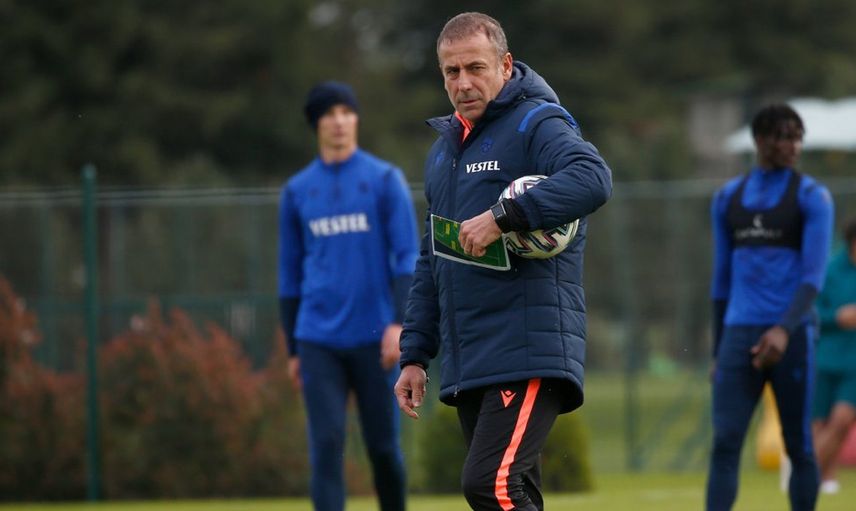 Trabzonspor'da Avdullah Avcı'nın, Hüseyin Türkmen'i Oynatması Bekleniyor!