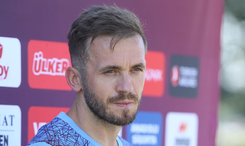 Trabzonspor'da Edin Visca yeni sezonda şampiyonluk istediklerini ve çok iyi transferler yaptıklarını söyledi
