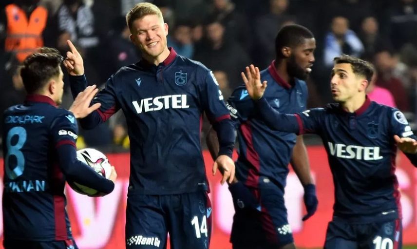 Trabzonsporlu Djaniny'e Milli Davet Nedeniyle Formasından Uzak Kalacak
