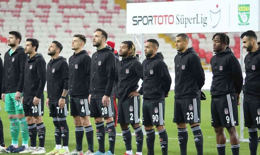 Tümer Metin, Beşiktaşlı futbolcular hakkında söyledikleriyle büyük ses getirdi!