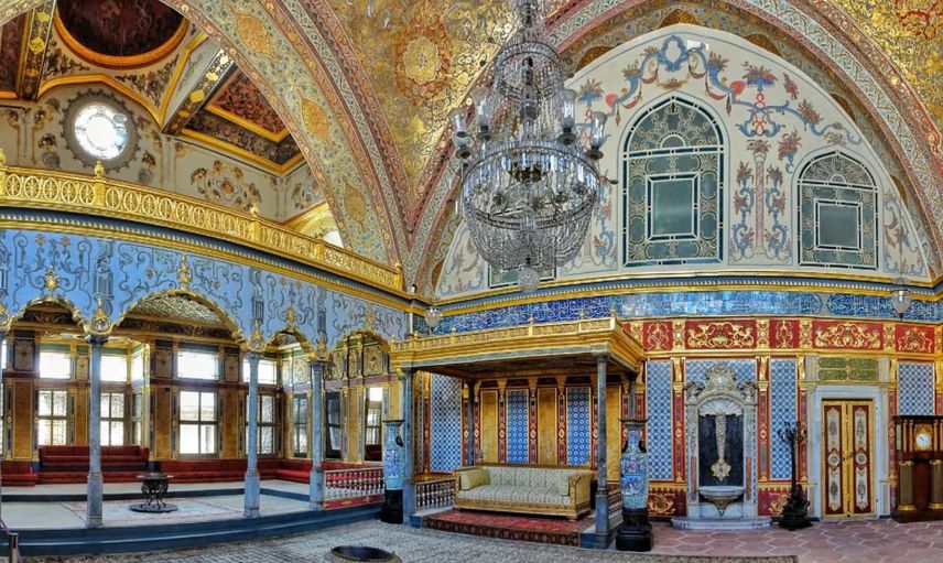 Topkapı Sarayı’nı Kim Yaptırdı?