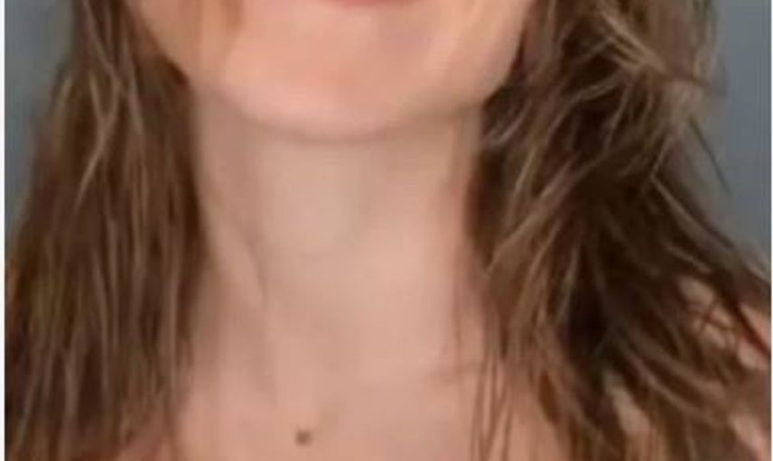 Duygu Özaslan Duş Paylaşımıyla Tepki Çekti
