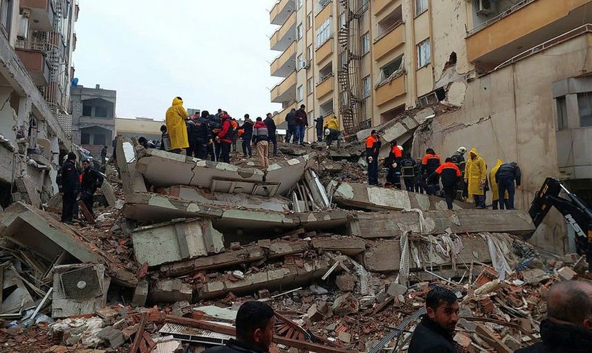 Bugün Balıkesir'de şiddetli bir deprem olacak dedi tüm vatandaşları paniğe sürükledi! 