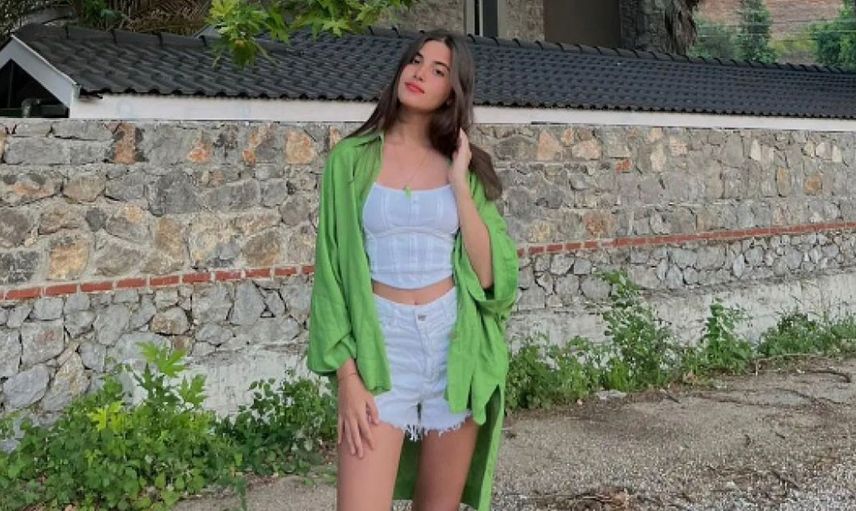 İbrahim Erkal'ın kızı büyüdü 18 yaşında girdi verdiği ilk poz ise olay oldu!