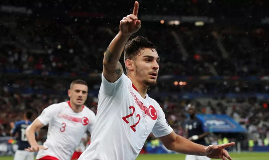 Sassuolo Kaan Ayhan'ın Bonservis Ücretini Belirledi