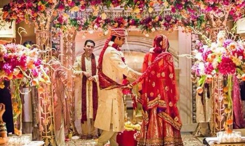 Hindistan'da Damat Düğünden Kaçtı, Gelin Davetliyle Evlendi